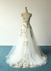 Lily | Discover the Perfect Floral Wedding Dress for Your Dream Big Day - White Floral - PromDressClub